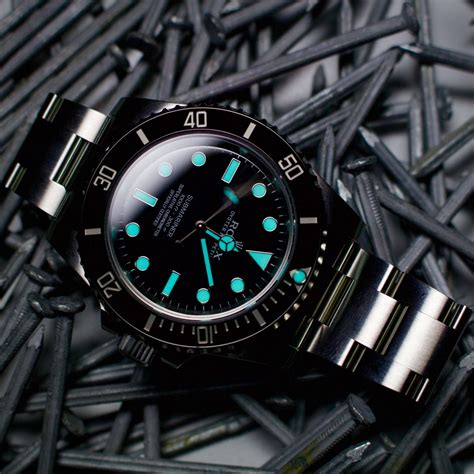 rolex glow in the dark dial|Rolex chromalight glow.